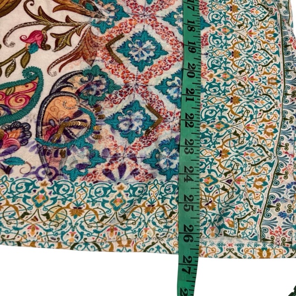 Colorful Patterned Women's Top - Picture 3 of 10